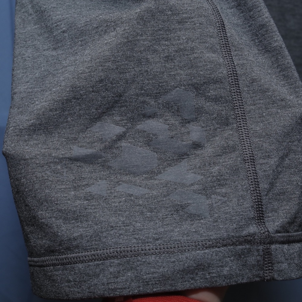 Lululemon Gray Shirt - Picture 2 of 5